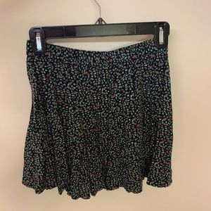 AMERICAN EAGLE FLORAL SKIRT